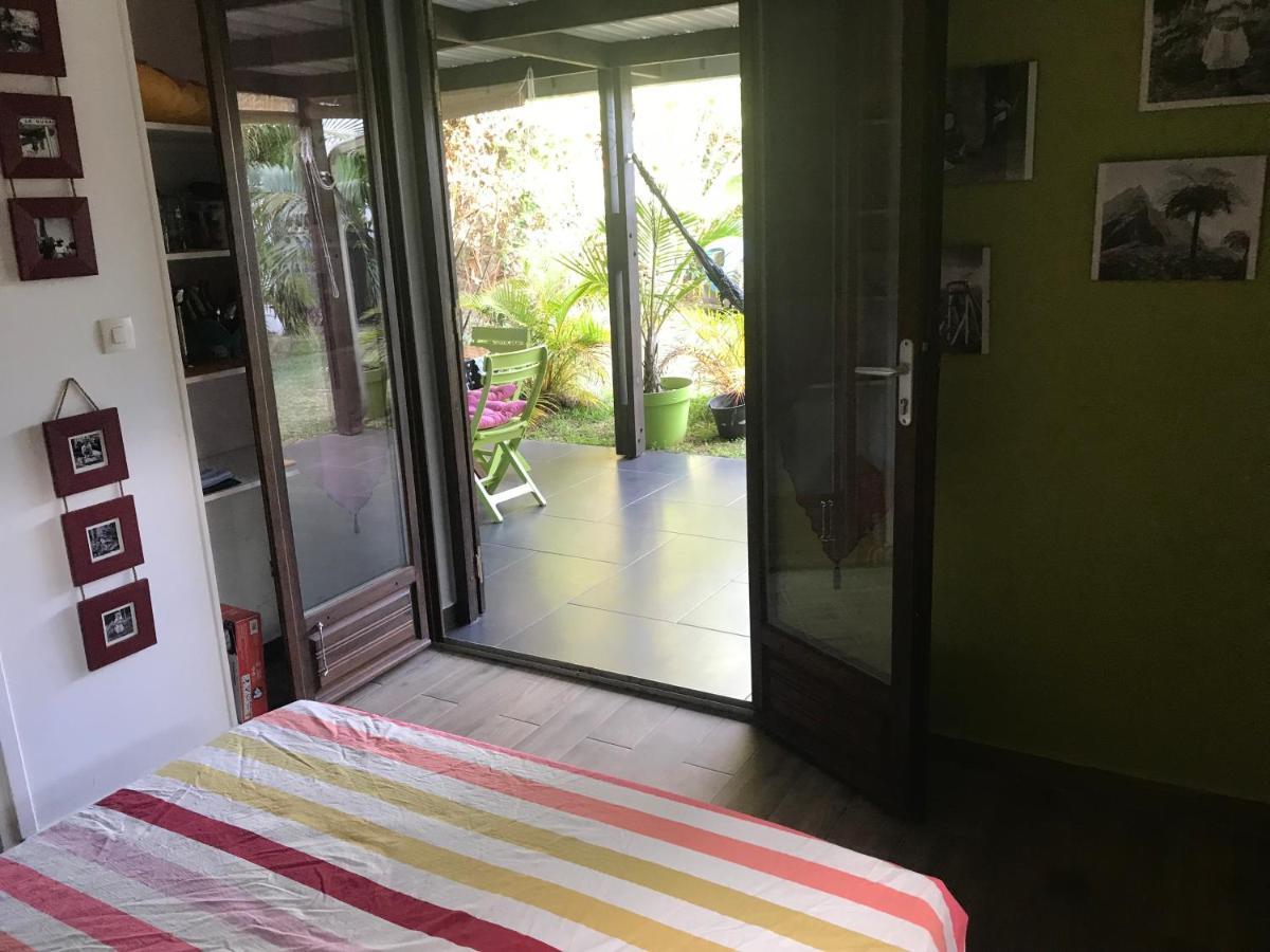 Un Bungalow Au Paradis Saint Pierre Exterior foto
